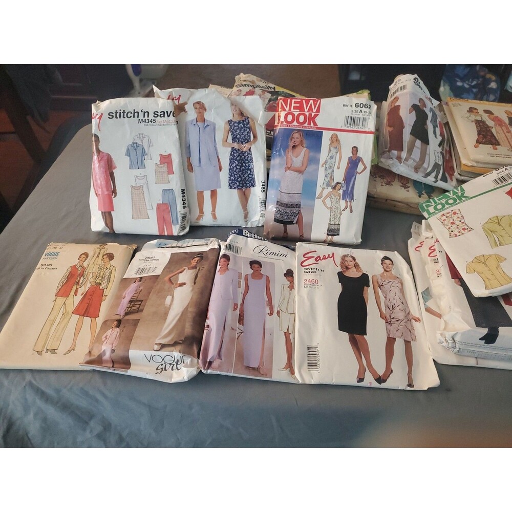 75 + Vtg SEWING PATTERNS MCCALL’S SIMPLICITY BUTTERICK VOGUE NEW LOOK SEE & SEW - Picture 5 of 14